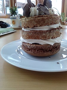 57-Leckerei aus Rosemarie's Cafe.jpg 57-Leckerei aus Rosemarie's Cafe.jpg